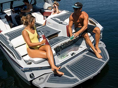 p23-transom-seats