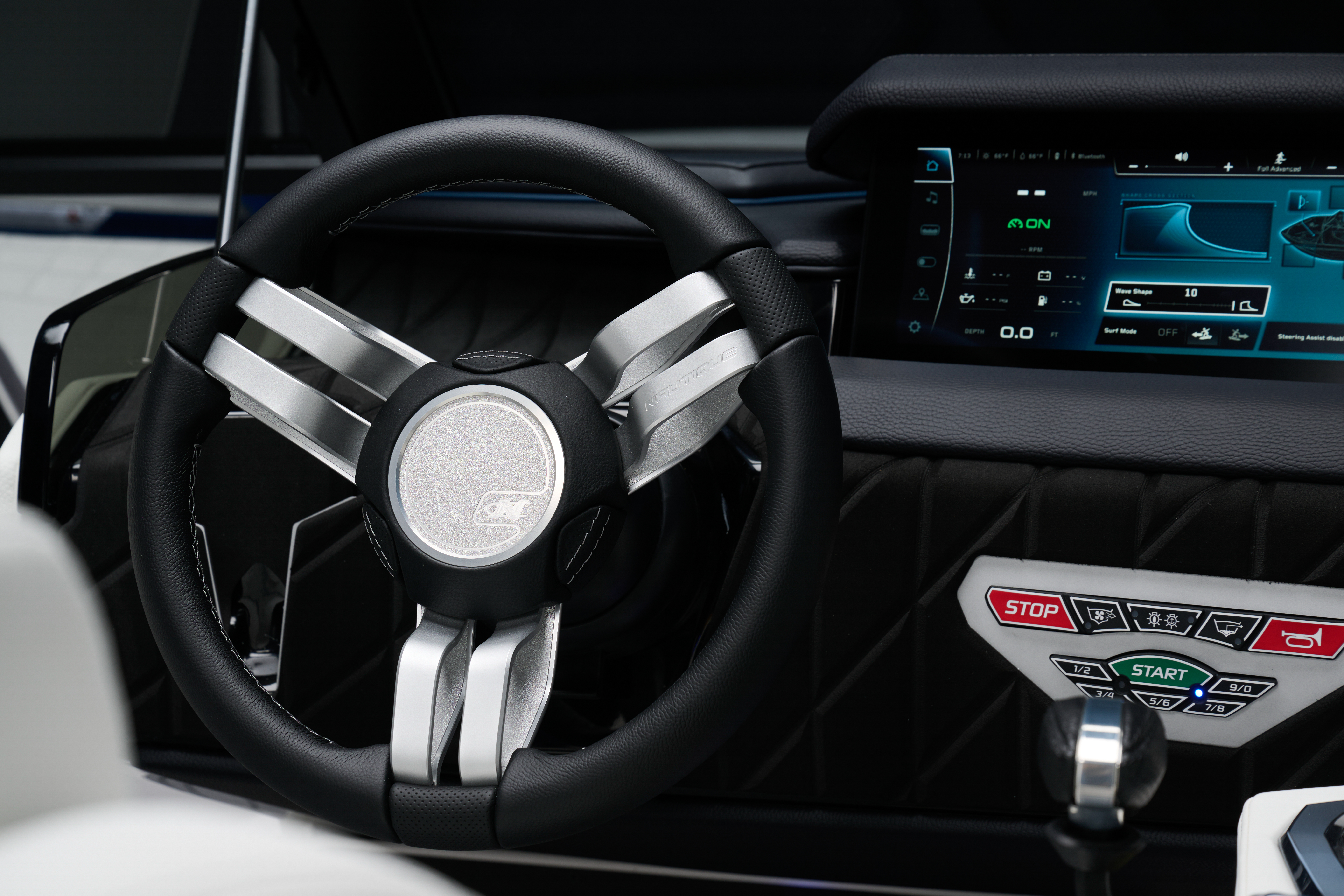 2026_Super_Air_Nautique_S25-211