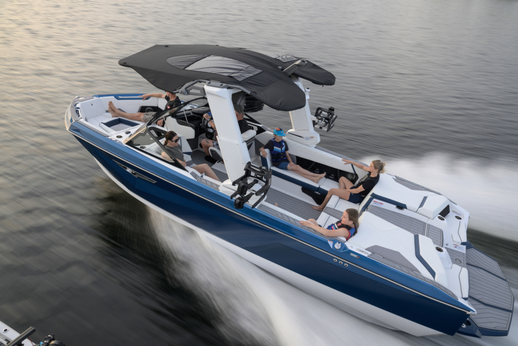 2026_Super_Air_Nautique_S25-366