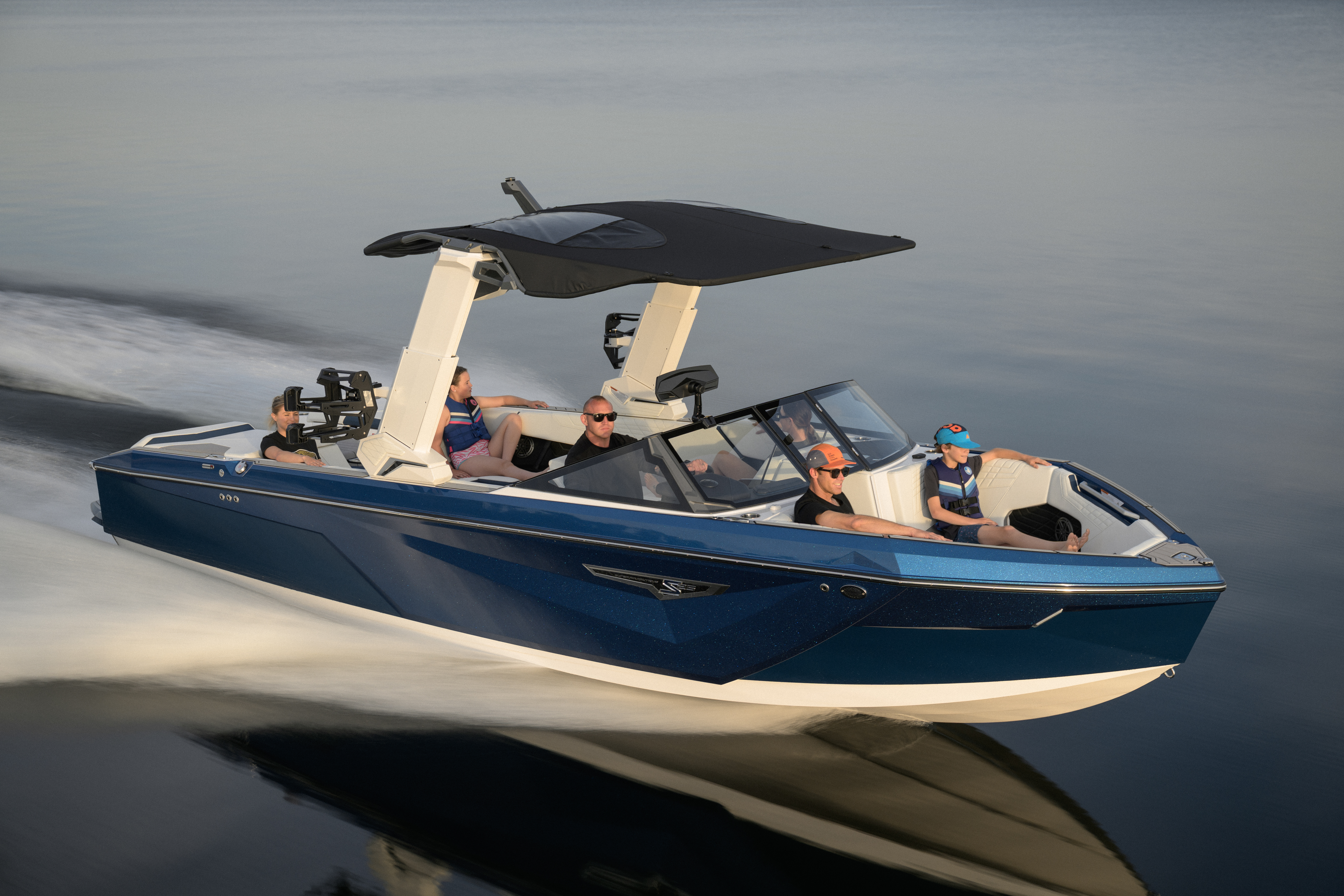 2026_Super_Air_Nautique_S25-392