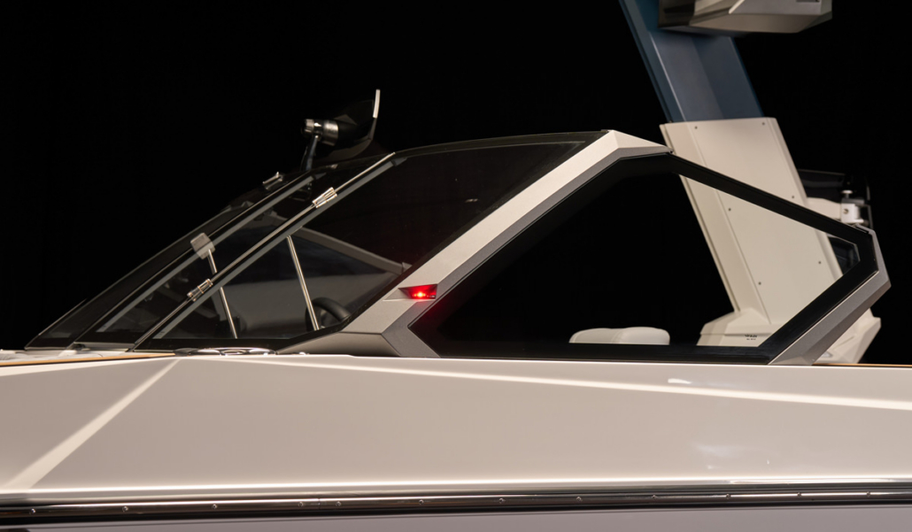 s25-windshield