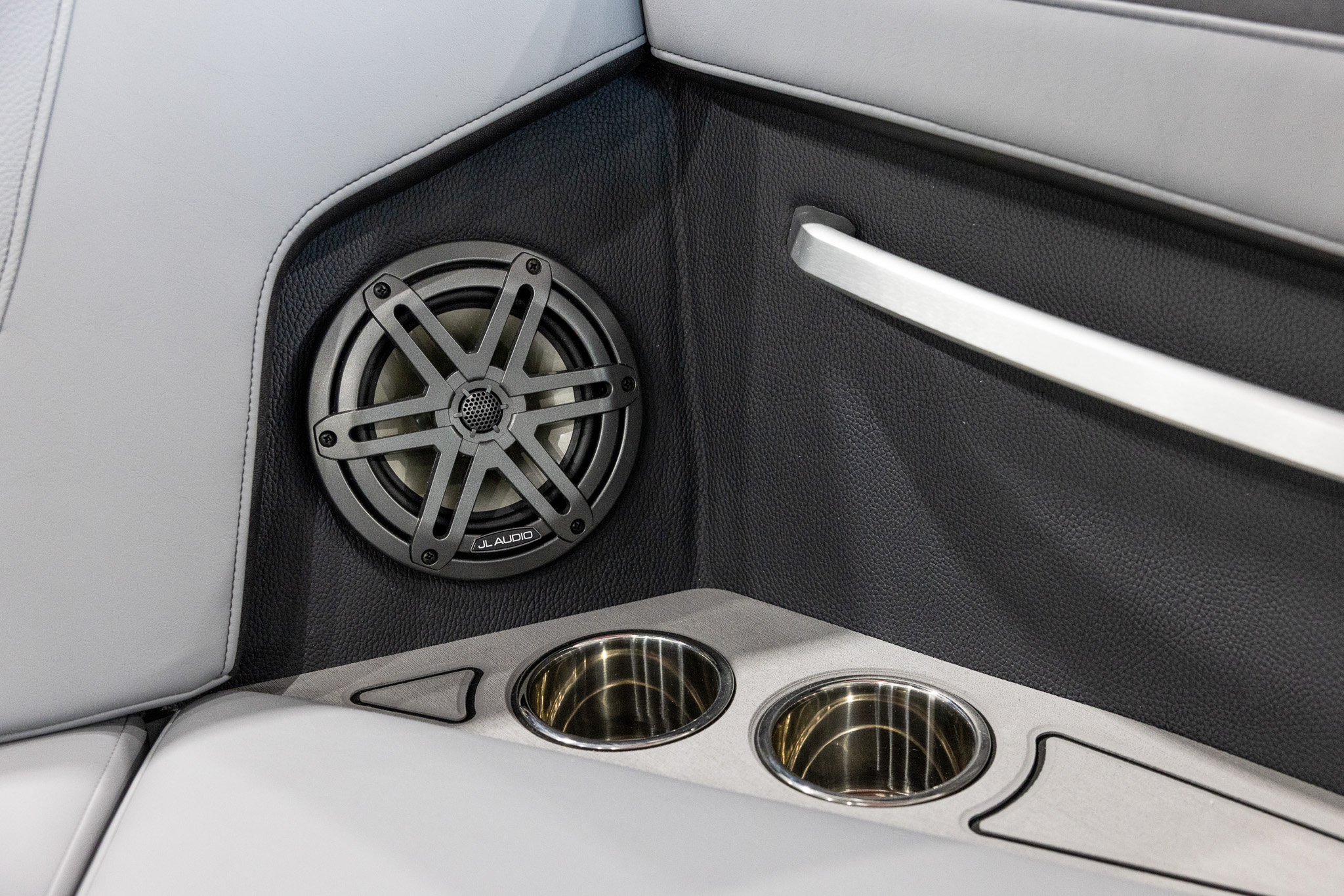 2026 GS22 - Tungsten Grey (30)