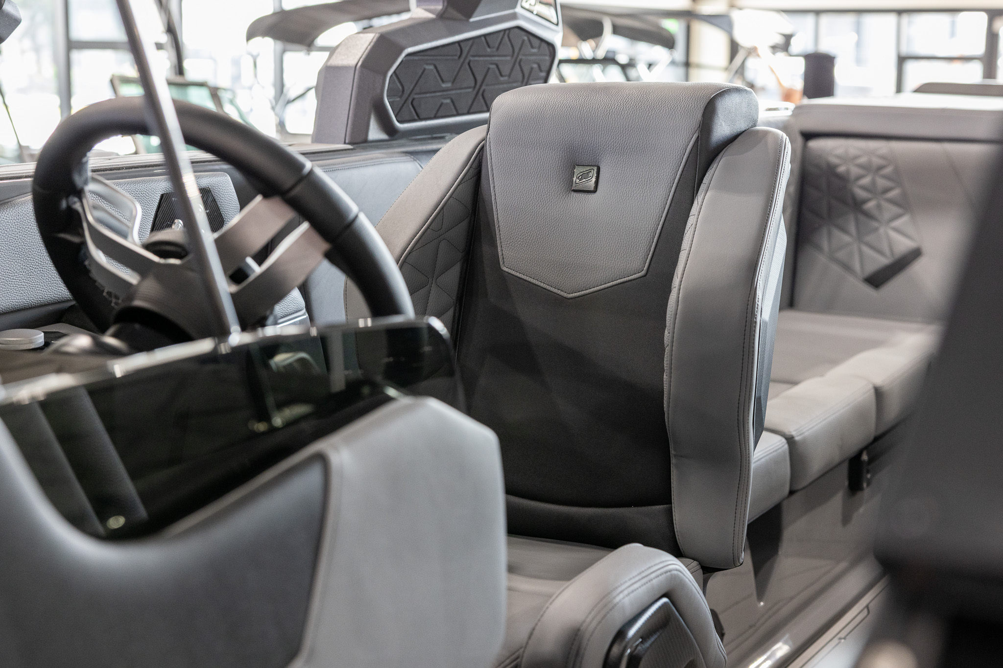 2026 GS22 - Tungsten Grey (32)